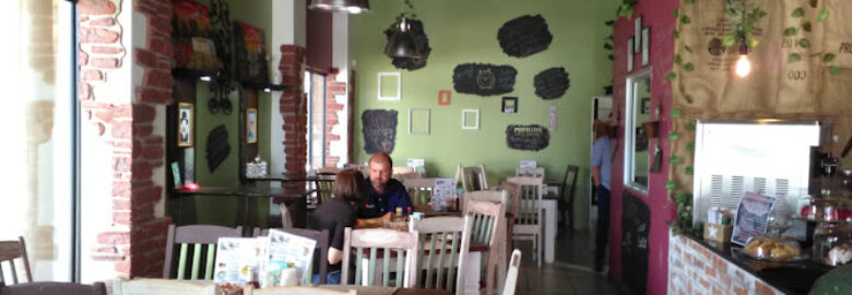 Bietjie Kaap Coffee Bar & Olive Deli in Witbank, Mpumalanga, South Africa